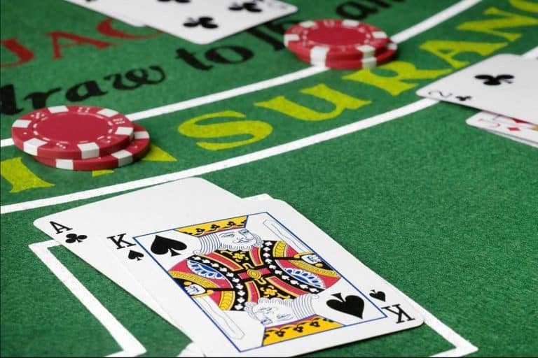 Antarmuka aplikasi 99aset di perangkat mobile menampilkan jadwal Thomas Cup dan statistik pemain
